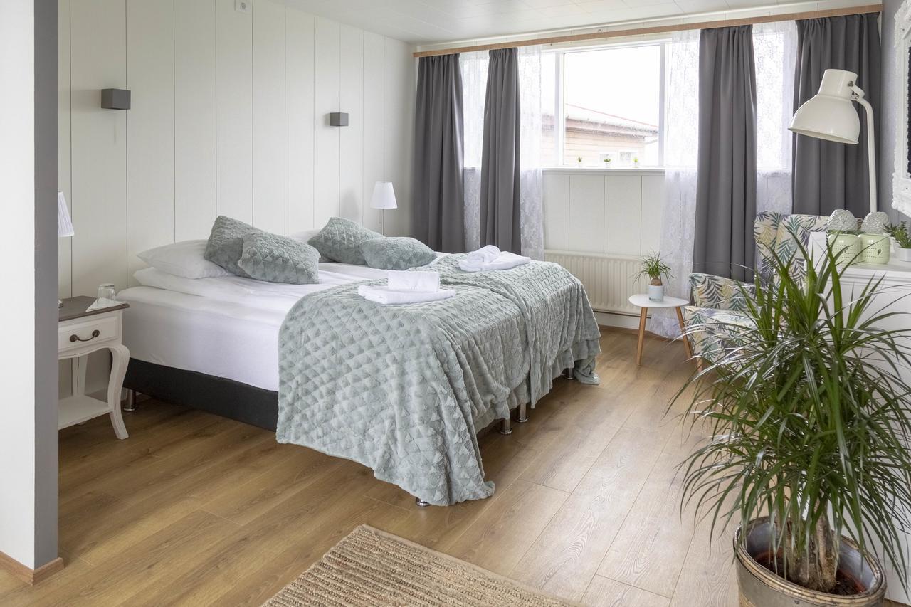 Private And Peaceful One Bedroom Apartments บอร์กาเนส ภายนอก รูปภาพ