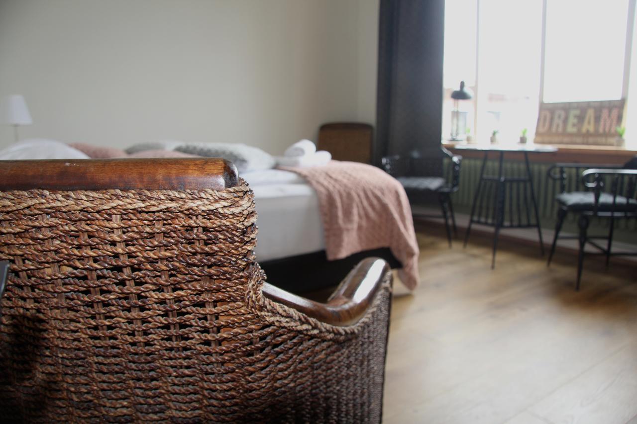 Private And Peaceful One Bedroom Apartments บอร์กาเนส ภายนอก รูปภาพ