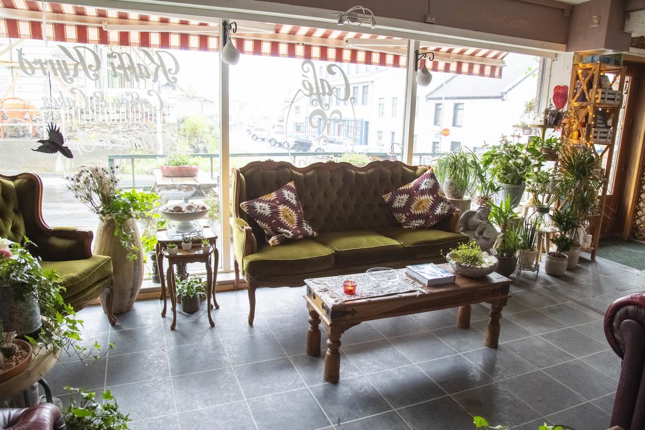 Private And Peaceful One Bedroom Apartments บอร์กาเนส ภายนอก รูปภาพ